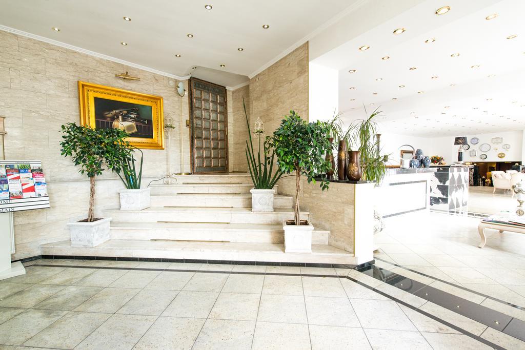 Loewen Hotel Offenbach am Main Luaran gambar